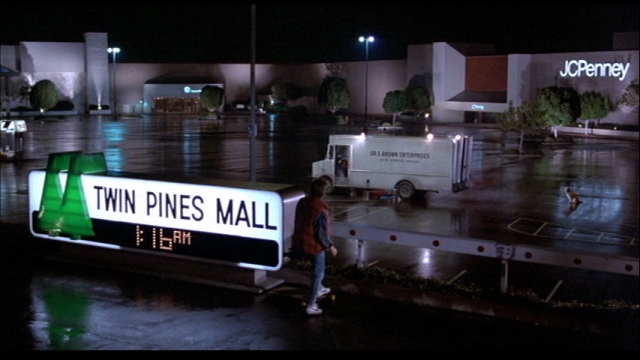 Twin_Pines_Mall